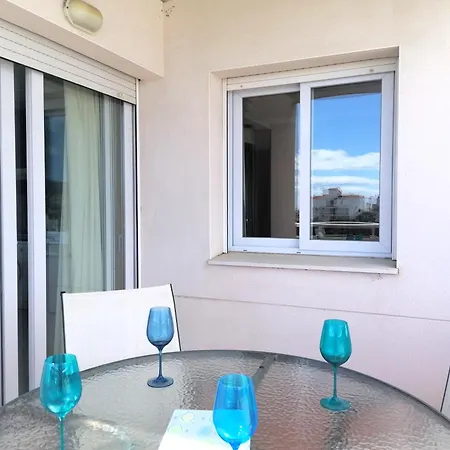 Global Immo 2201 Port Canigo Ii Apartment Roses